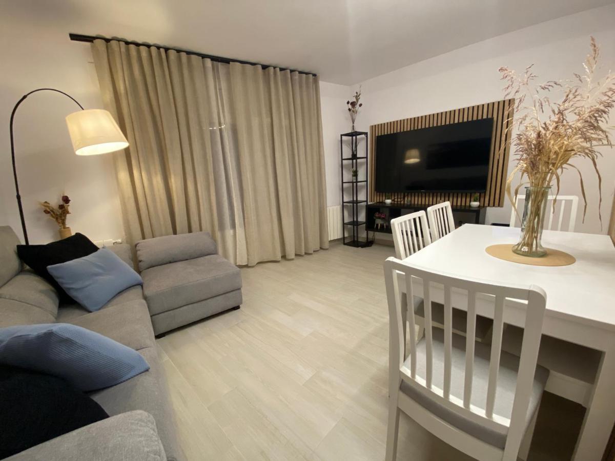 Apartaments L'Arc パラフルジェイ エクステリア 写真