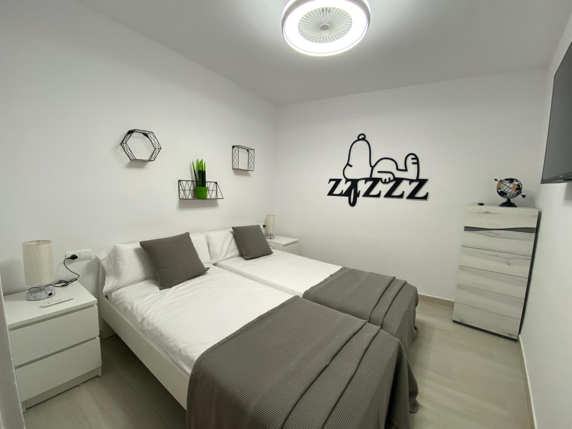 Apartaments L'Arc パラフルジェイ エクステリア 写真